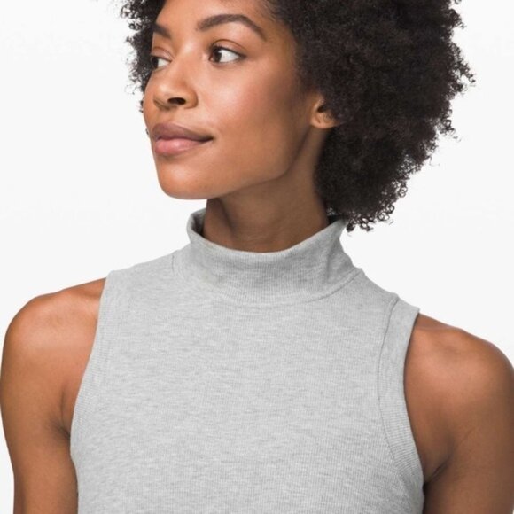 Lululemon Gone for the Week Dress - Picture 2 of 9